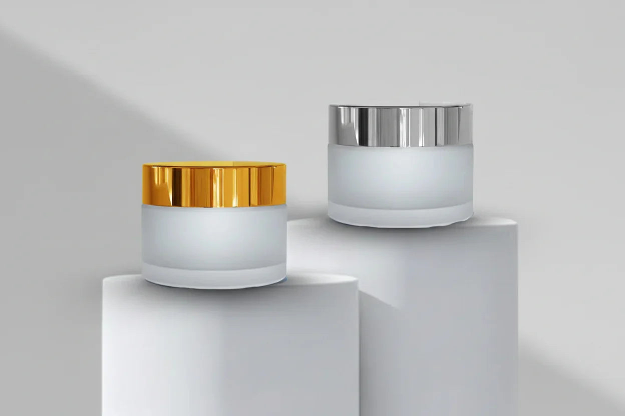 Aesthetic Pack – AP 15GM Clear Frosted Glass Jar with Golden / Silver Glossy Cap