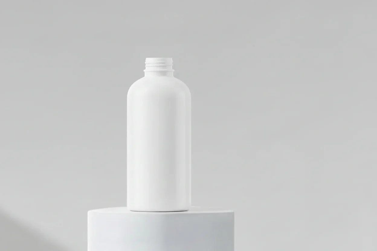 200ML Boston Milky White Plastic Bottle 24mm