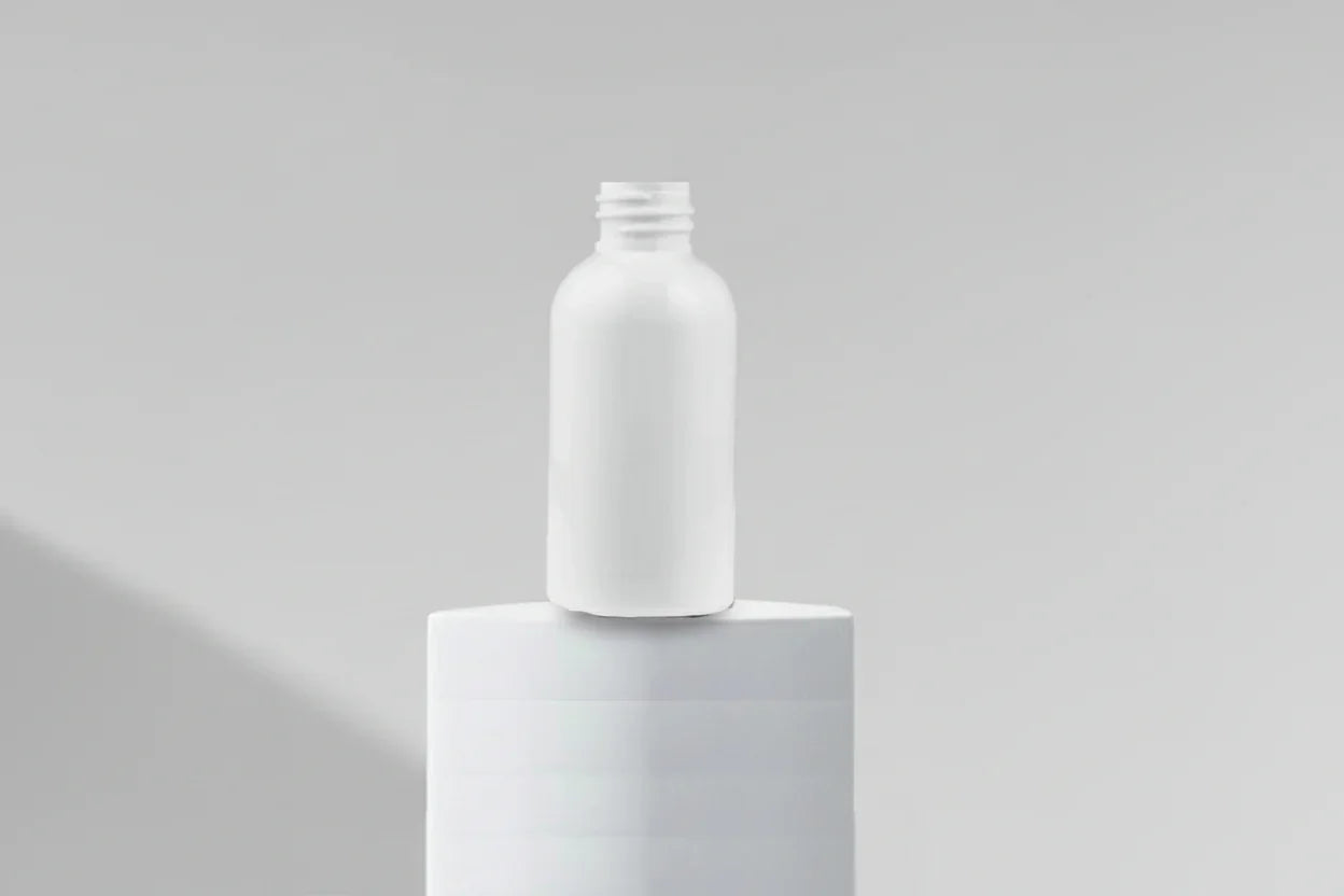 100ML Boston Milky White Plastic Bottle 24mm