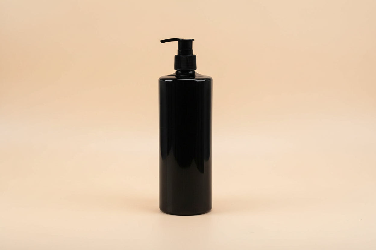 SP Cosmetic Sleek Slant Shoulder Pet Bottle with Lotion Pump – BLACK (200ml)